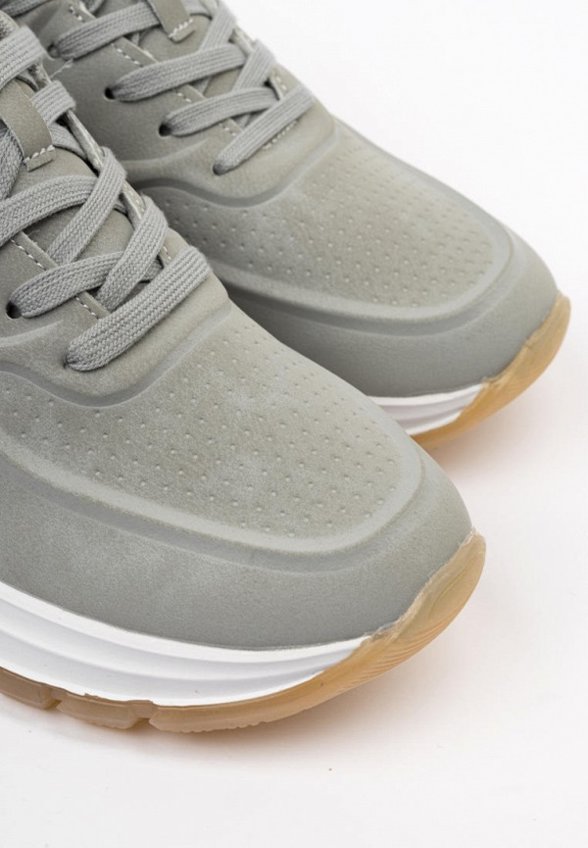 Кроссовки Niota Line