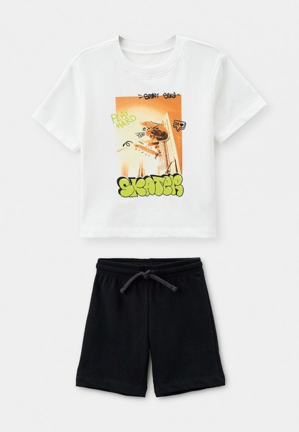 Футболка и шорты Mark Formelle