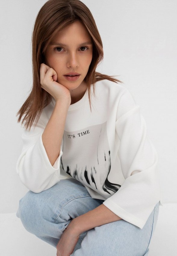 Лонгслив Savage