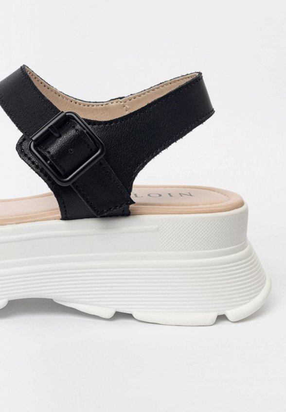 Сандалии Niota Line