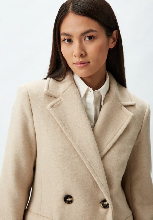 Пальто двубортное Mango