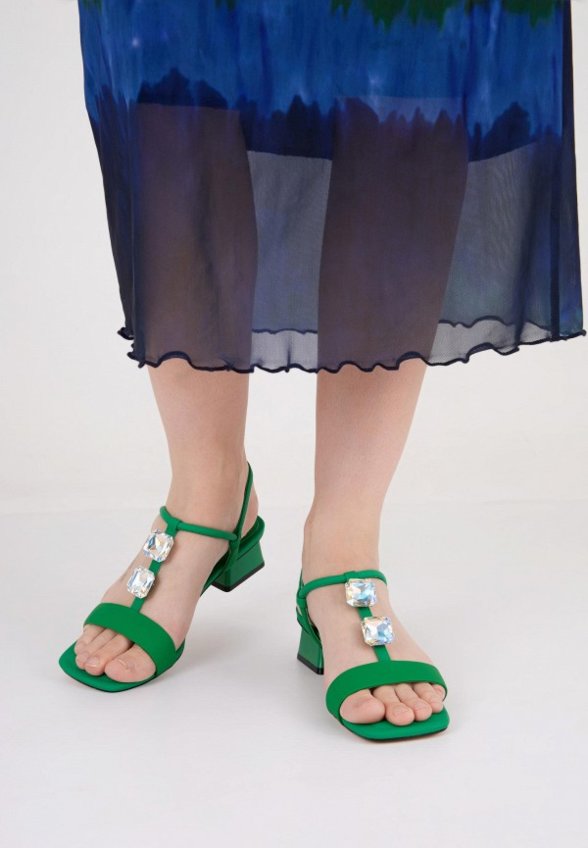 Босоножки Berkonty