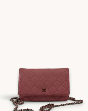 Chanel WOC женщинам