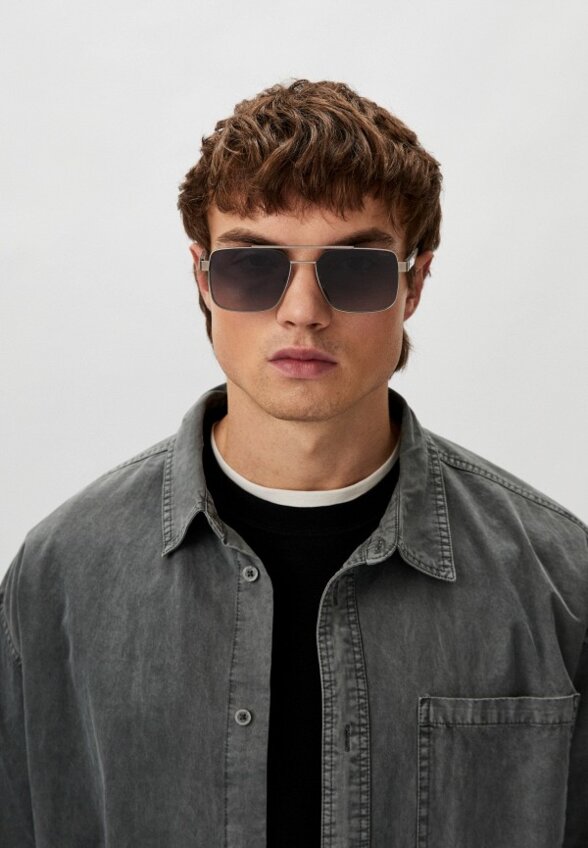 Очки солнцезащитные Hugo