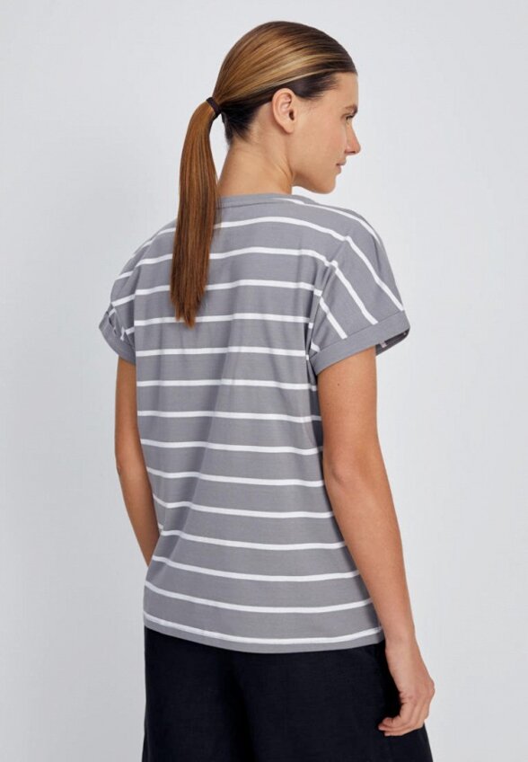 Футболка Finn Flare