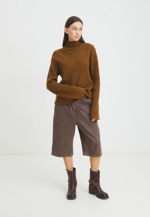 Водолазка Maison David