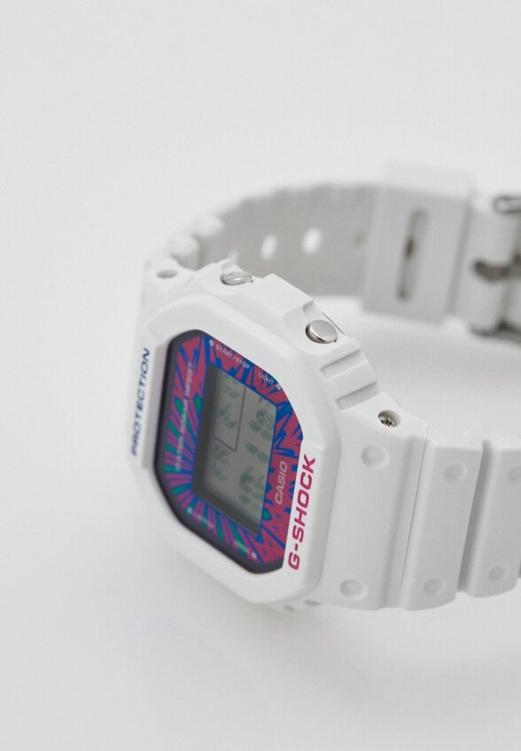 Часы Casio