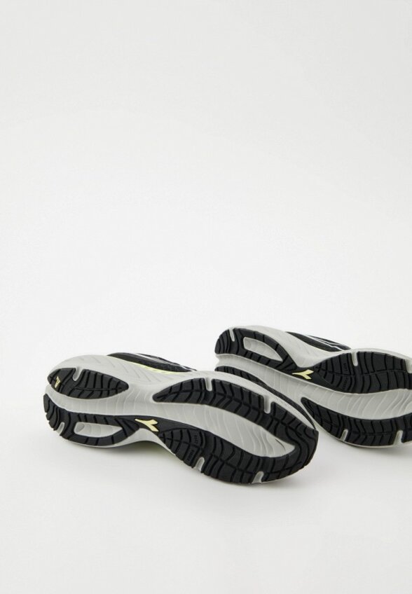 Кроссовки Diadora