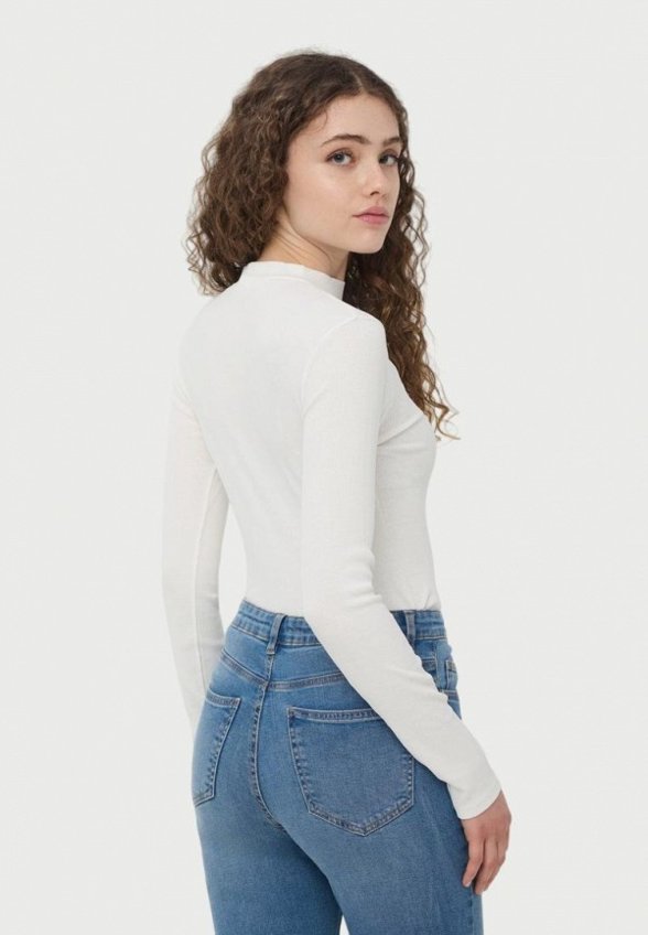 Джемпер Terranova