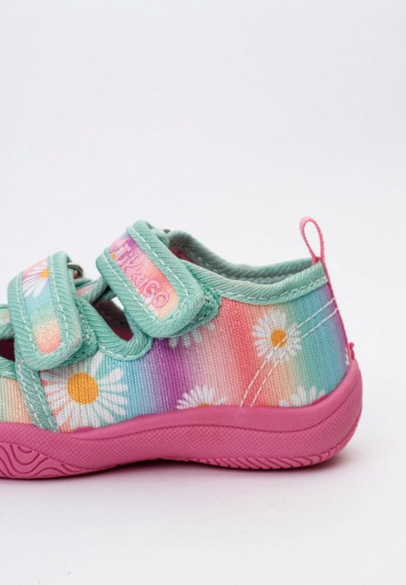 Кроссовки Tikkago