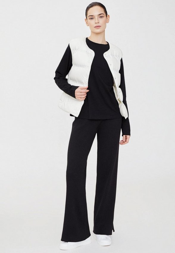 Жилет утепленный To Be Blossom