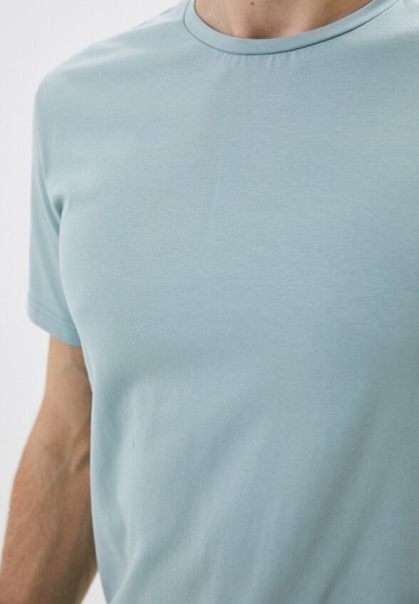 Футболка Minaku