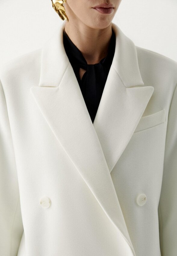 Пальто Charmstore