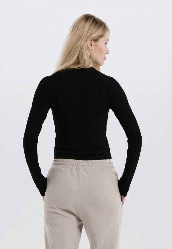 Лонгслив Pulse