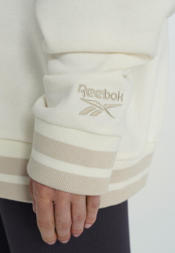 Свитшот женский Reebok Lawn Club, Бежевый