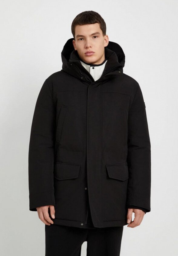 Пуховик Finn Flare