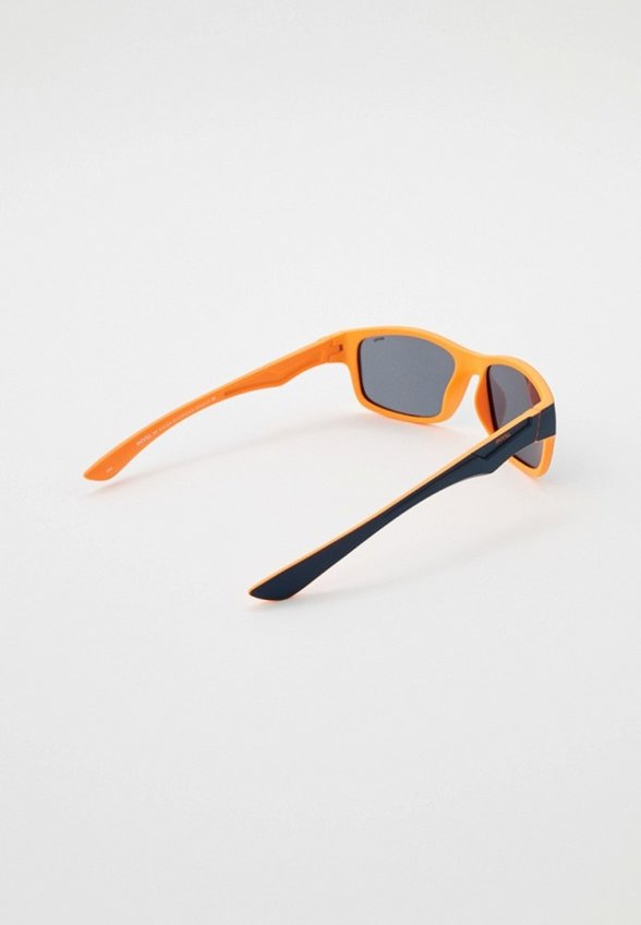 Очки солнцезащитные Invu