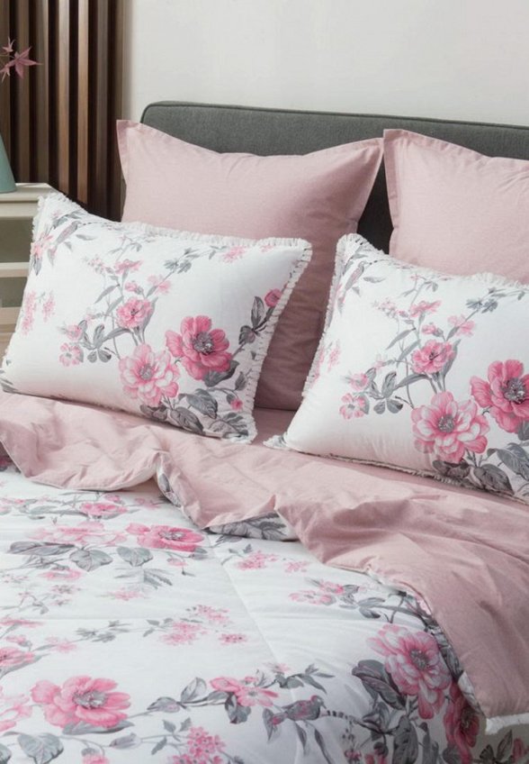 Постельное белье Семейное Sofi De Marko