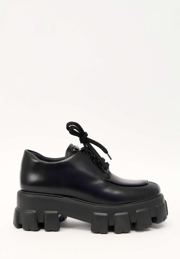Prada Monolith