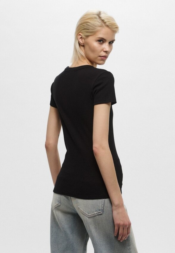 Футболка Hugo