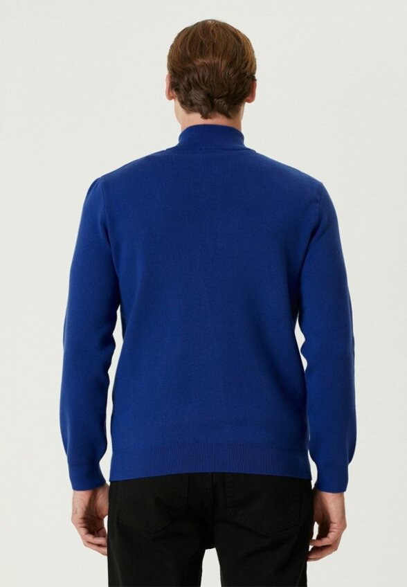 Джемпер NetWork