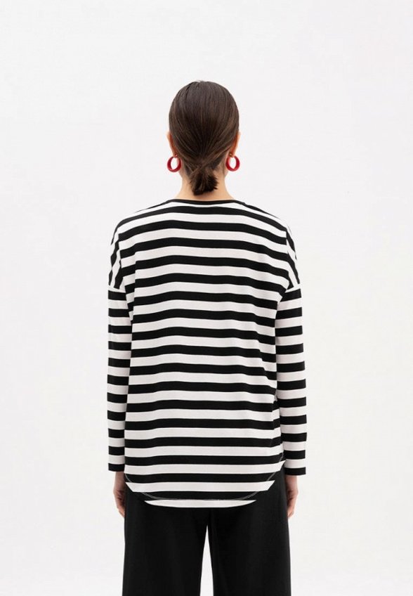 Лонгслив Lola Orro