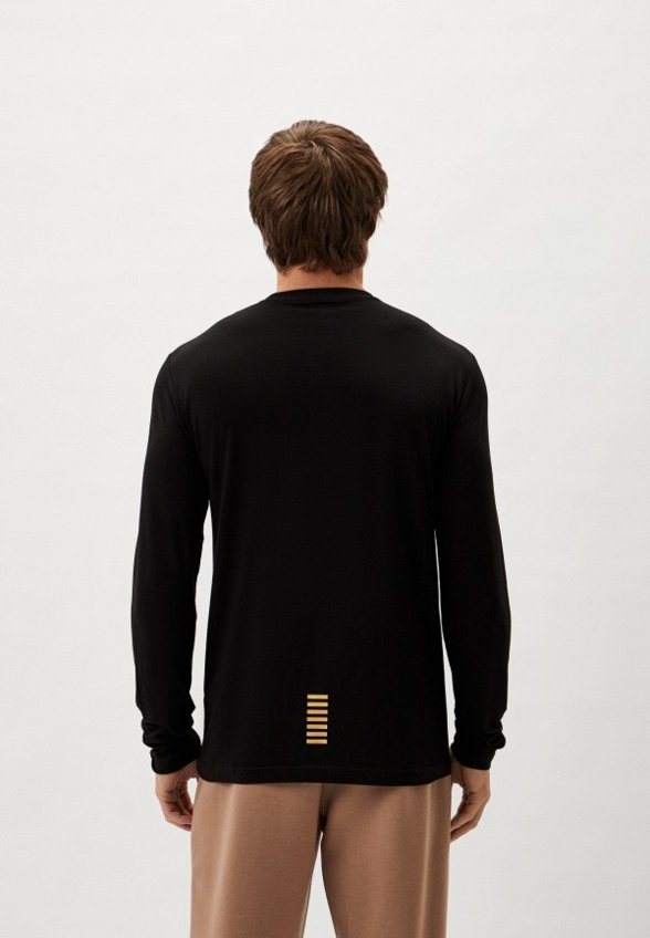 Лонгслив EA7