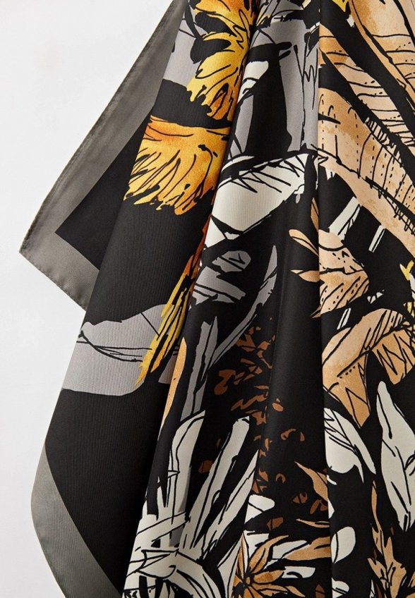 Платок Rosedena