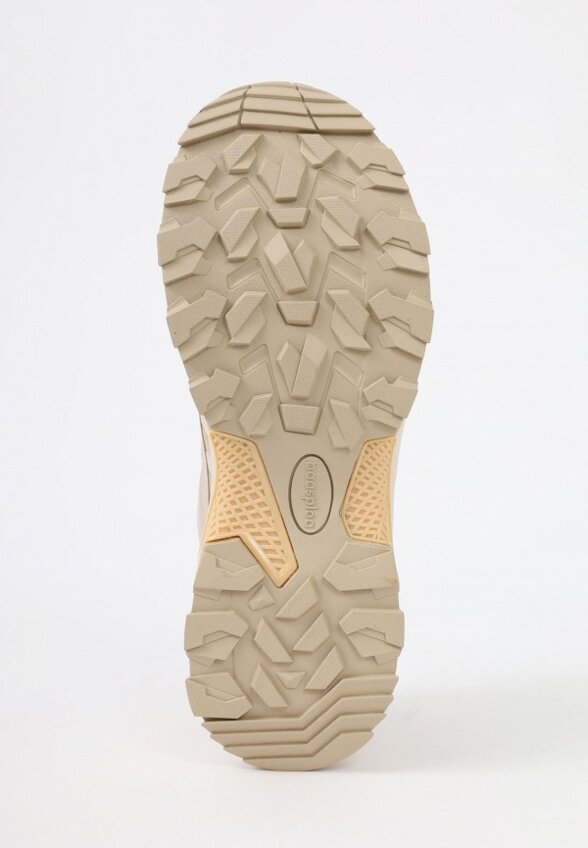 Кроссовки Baasploa