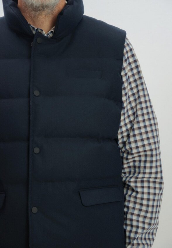 Жилет утепленный Forlocals