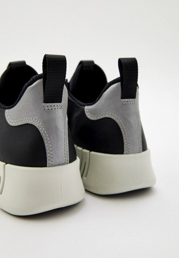 Кроссовки Ecco