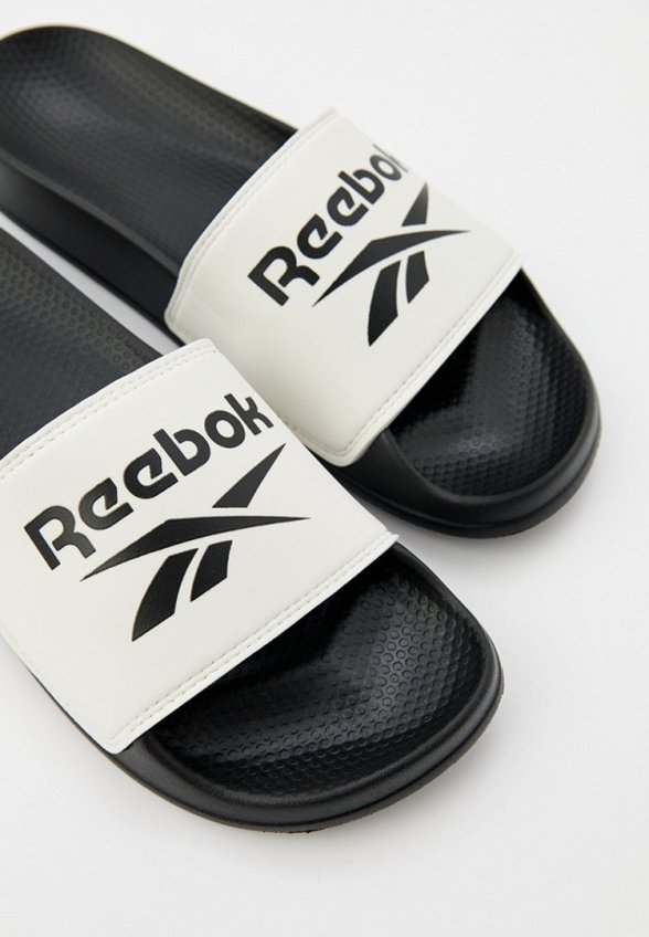 Сланцы Reebok