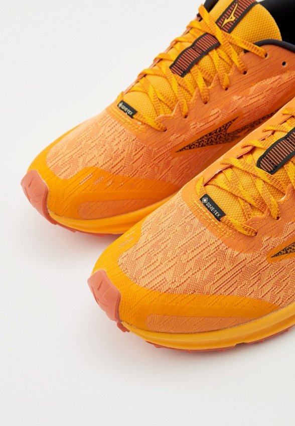 Кроссовки Mizuno