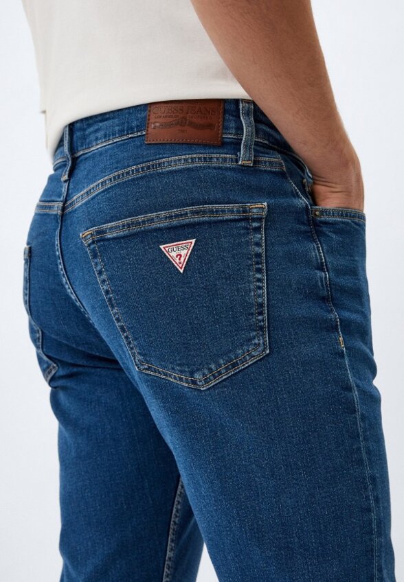 Джинсы Guess Jeans