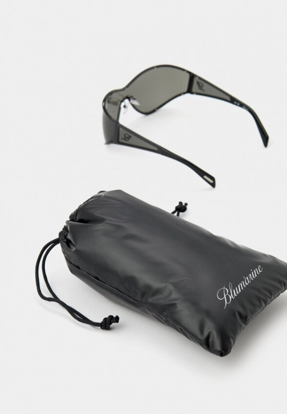 Очки солнцезащитные Blumarine