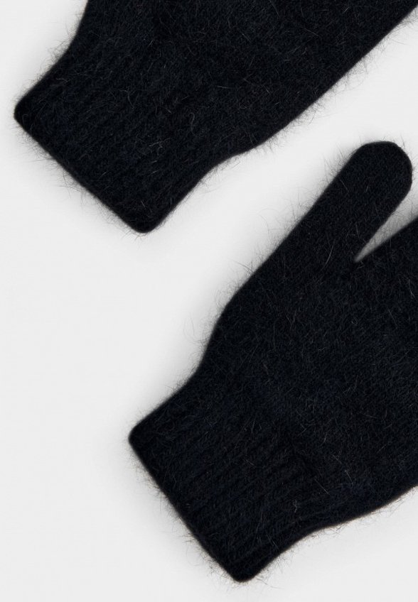 Варежки Finn Flare