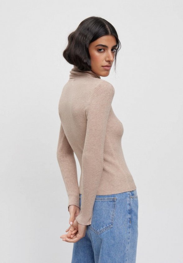 Водолазка Miederes