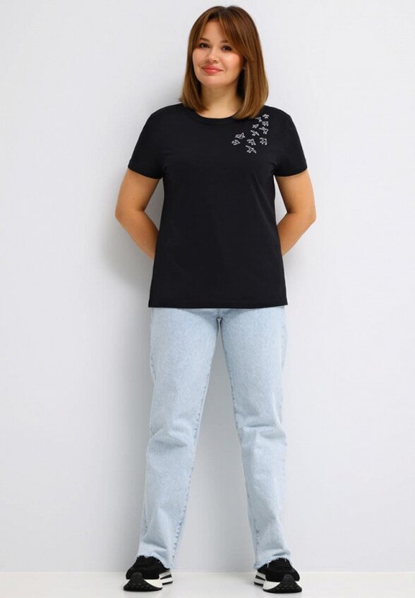 Футболка Апрель