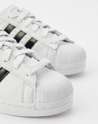 Кеды adidas Originals женщинам