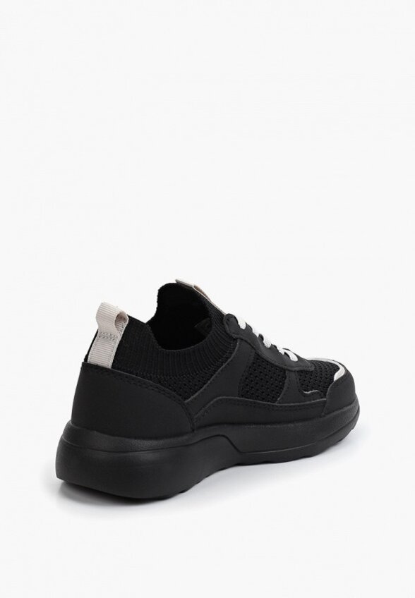 Кроссовки Escan