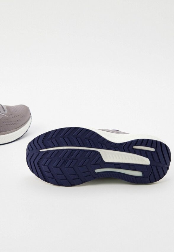 Кроссовки Saucony