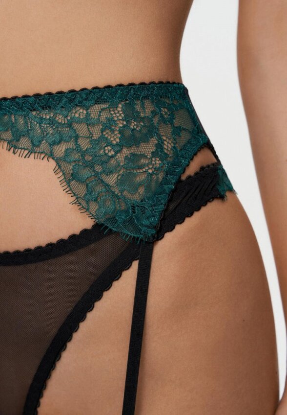 Бюстгальтер, пояс и трусы Amazonka Underwear