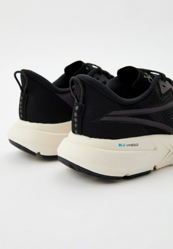 Кроссовки Diadora