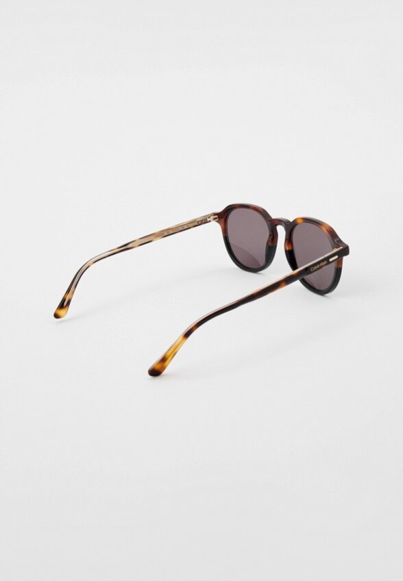 Очки солнцезащитные Calvin Klein