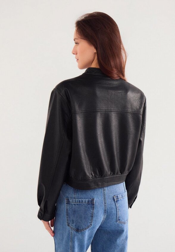 Куртка кожаная Vittoria Vicci