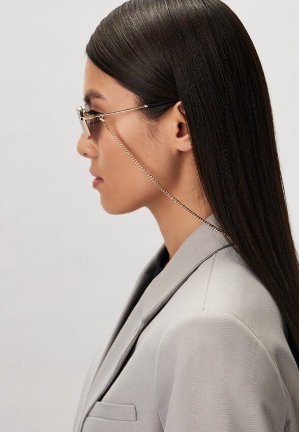 Очки солнцезащитные и цепочка Marc Jacobs