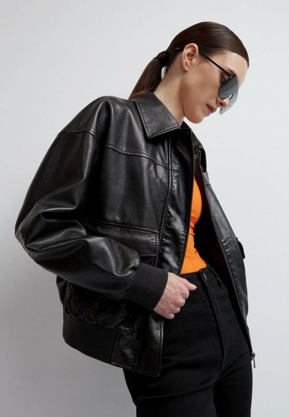 Куртка кожаная Vittoria Vicci