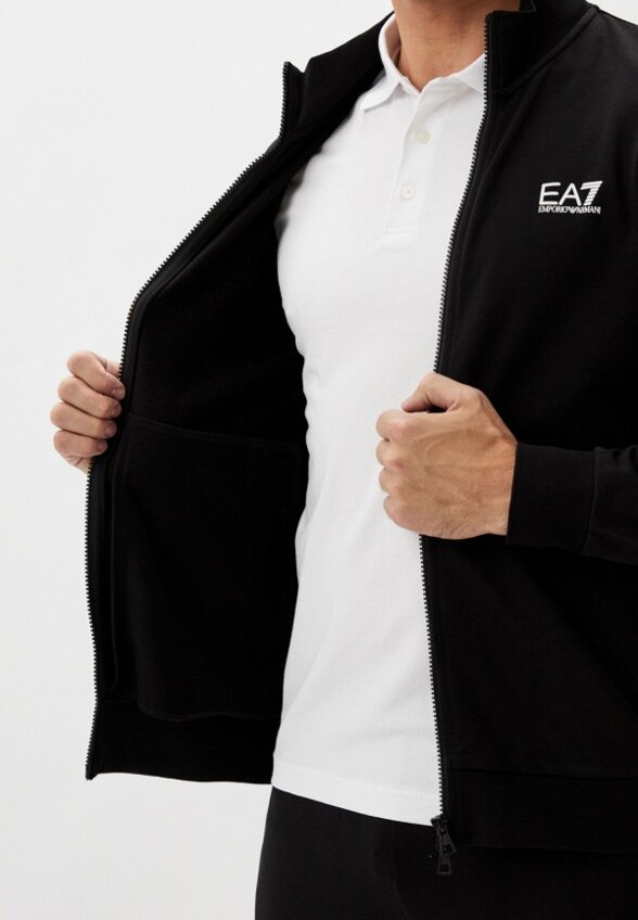 Костюм спортивный EA7