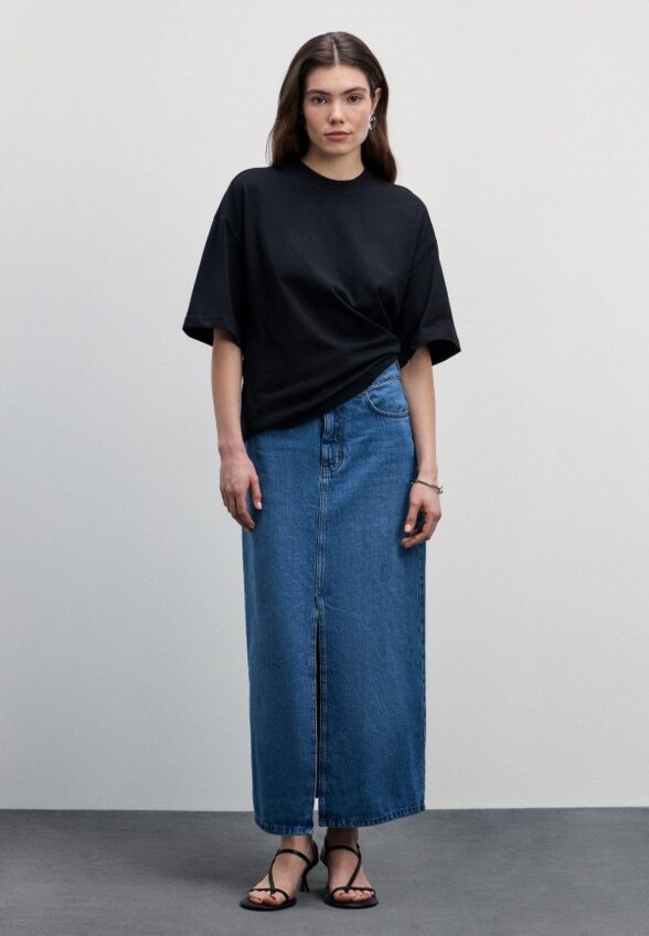 Футболка Zarina