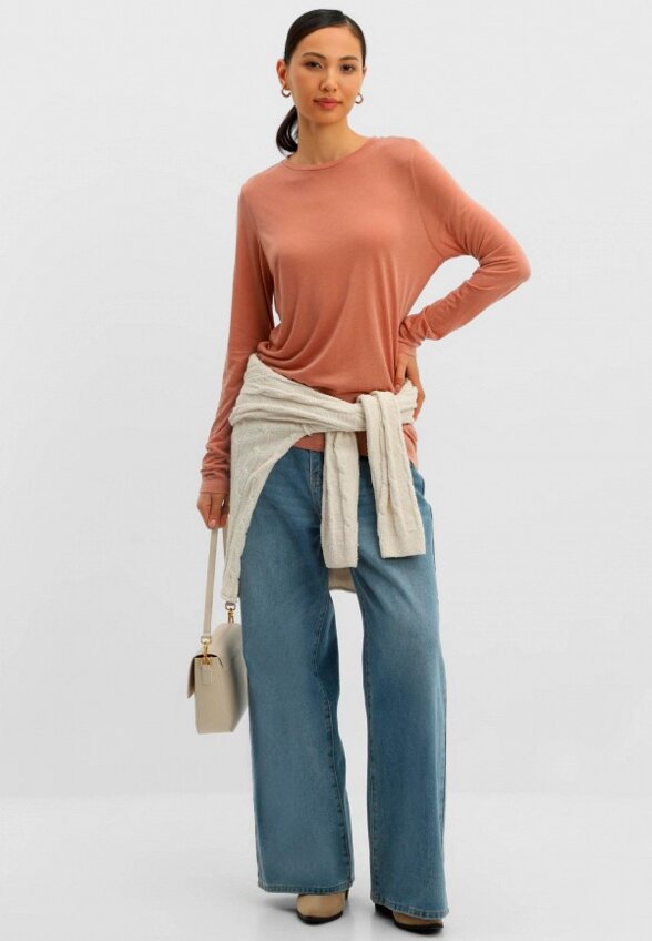 Лонгслив Nominee